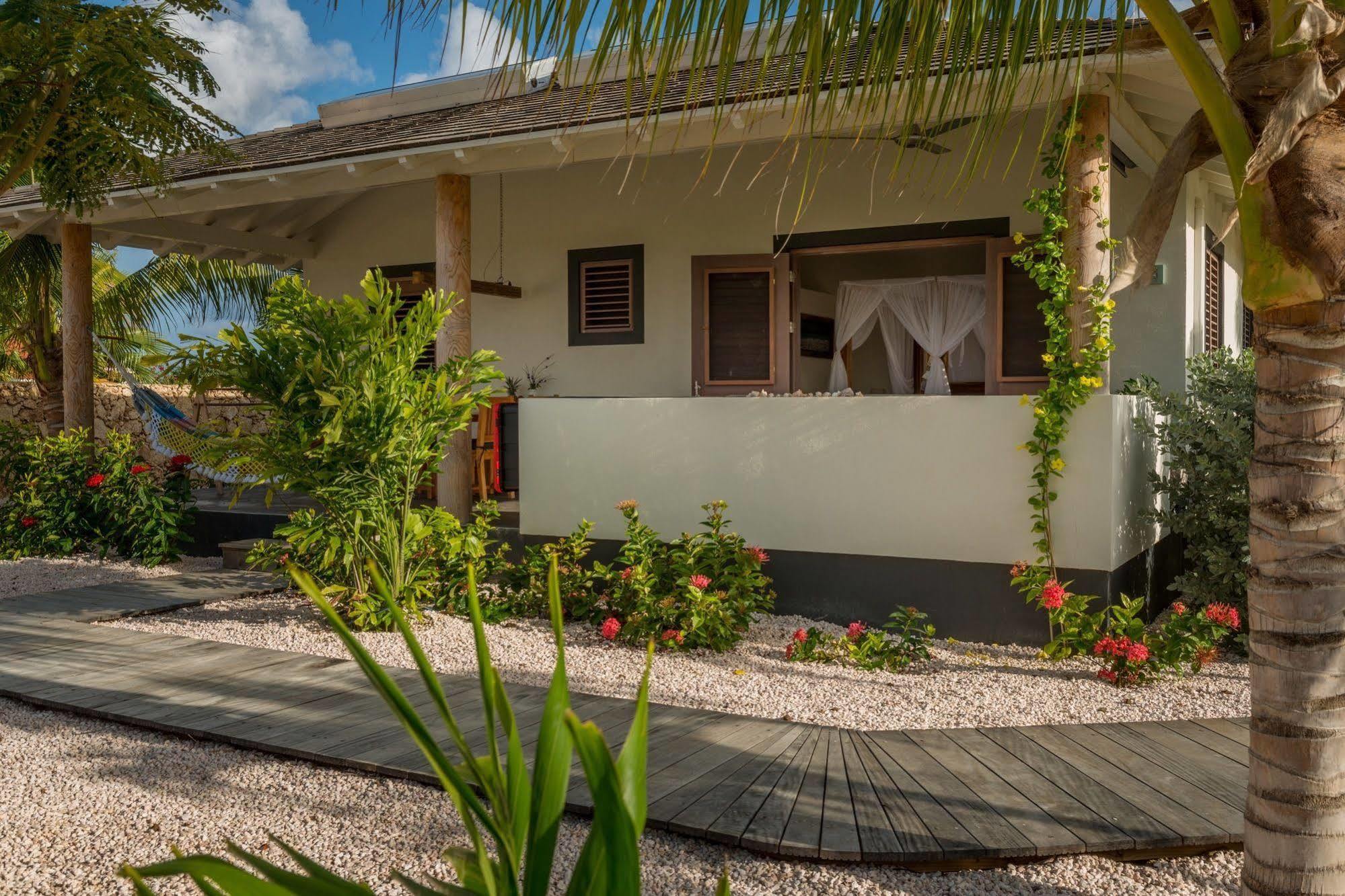 קרלנדיק Windhoek Resort Bonaire מראה חיצוני תמונה