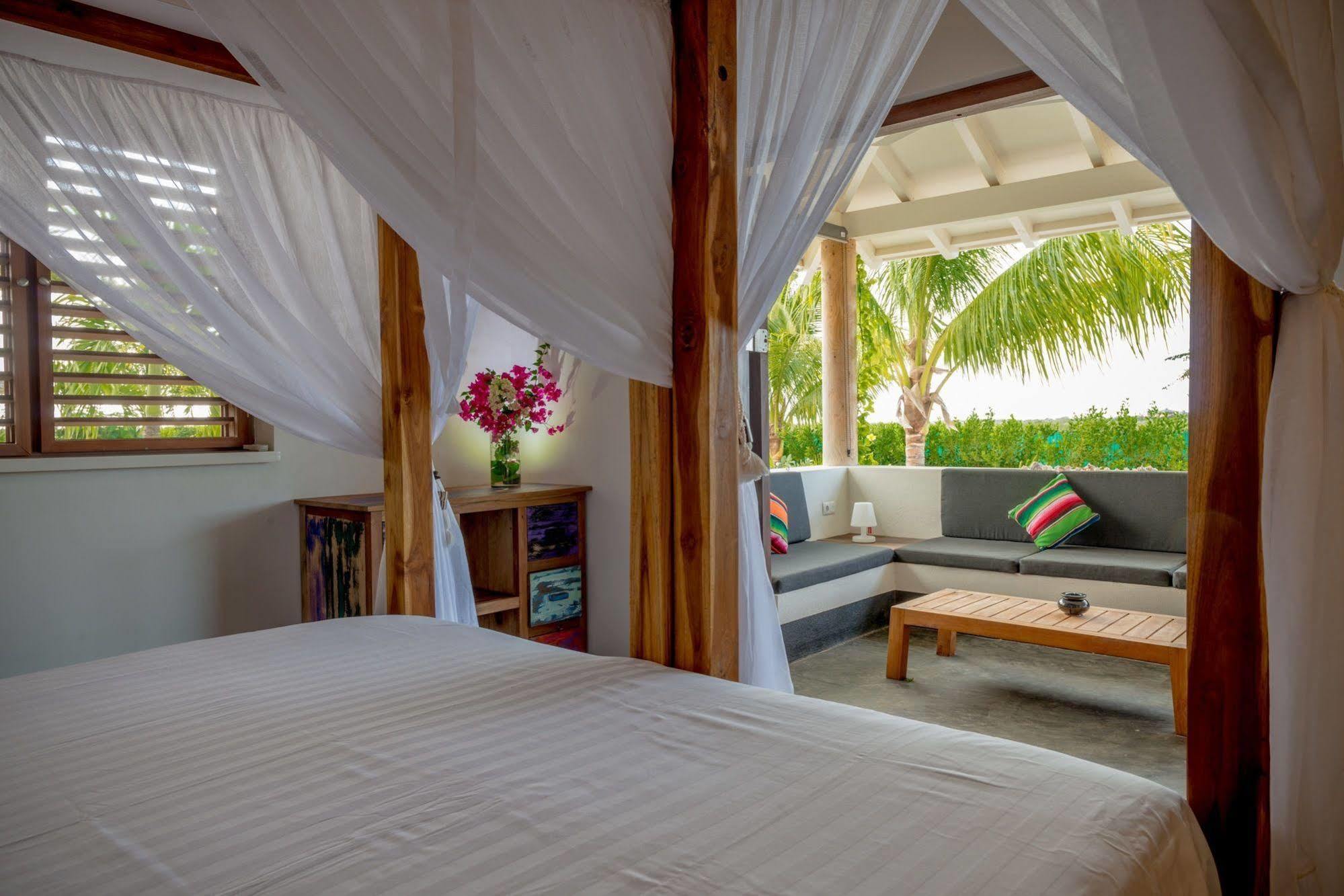 קרלנדיק Windhoek Resort Bonaire מראה חיצוני תמונה